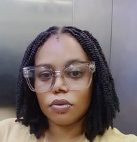 Lilly - escort in Noida