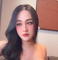 Lilly - Transsexual escort in Riyadh