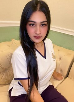 Lilly professional relax massage - Acompañantes transexual in Riyadh Photo 3 of 12