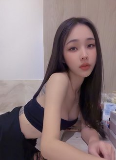 Lilly Thailand - escort in Jeddah Photo 5 of 12