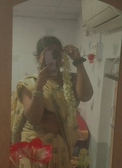 Lilly Top mistress shemale in Bangalore - Transsexual escort in Bangalore Photo 19 of 25