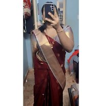 Lilly Versatile Mistress Shemale in Bang - Transsexual escort in Bangalore