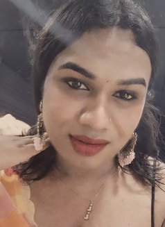 Lilly Versatile Mistress Shemale in Bang - Transsexual escort in Bangalore Photo 5 of 17