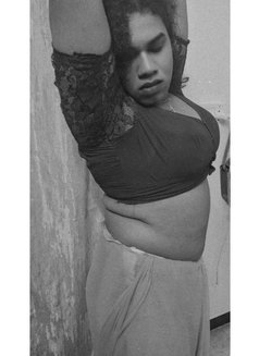 Lilly Versatile Mistress Shemale in Bang - Transsexual escort in Bangalore Photo 12 of 17