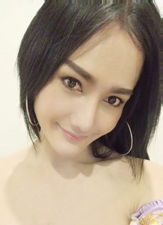 Lilly1512 - Transsexual escort in Bangkok Photo 10 of 15