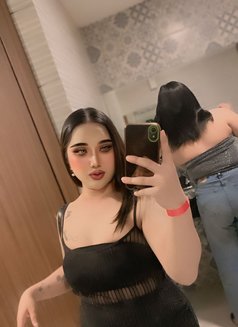 New Lilly69 in Riyadh - Acompañantes transexual in Riyadh Photo 4 of 8