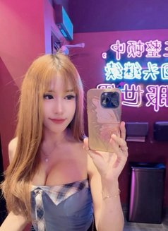 Lillybloosom - Acompañantes transexual in Kuala Lumpur Photo 24 of 29