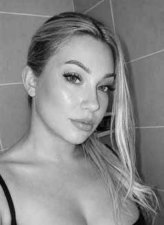 Lilou Fullservice Independent • - escort in Dubai Photo 26 of 26