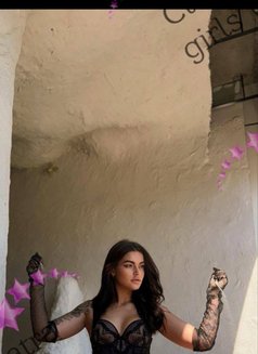 LILU Fantastic Lady - escort in Dubai Photo 6 of 11