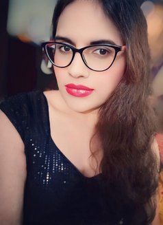 Lily Angel - Transsexual escort in New Delhi Photo 4 of 10