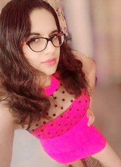Lily Angel - Transsexual escort in New Delhi Photo 5 of 10