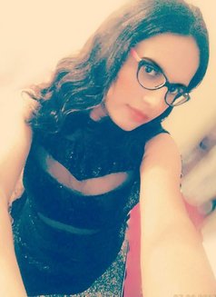 Lily Angel - Transsexual escort in New Delhi Photo 10 of 10