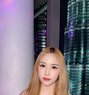 Lily Bloosom - Acompañantes transexual in Jakarta Photo 1 of 10