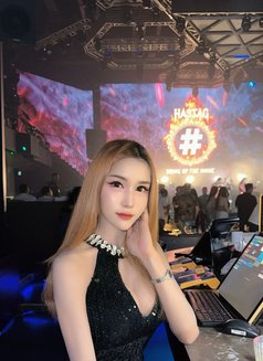 Lily Bloosom - Acompañantes transexual in Kuala Lumpur Photo 11 of 30