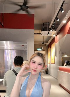 Lily Bloosom - Acompañantes transexual in Kuala Lumpur Photo 29 of 30