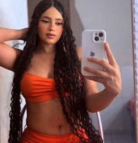 Lily - escort in Muscat