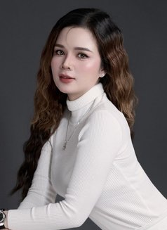 Lily Cherry - puta in Dubai Photo 4 of 7