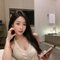 Lily - escort in Shanghai Photo 4 of 7