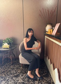 Lily flower - escort in Dubai Photo 2 of 7