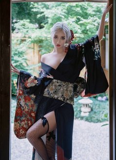 Lily Cutie - escort in Hong Kong Photo 4 of 9