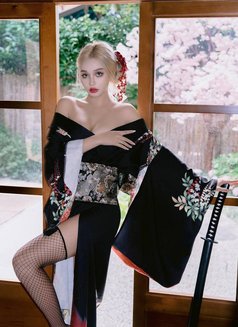 Lily Cutie - escort in Hong Kong Photo 6 of 9
