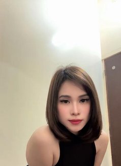 Lily - escort in Abu Dhabi Photo 10 of 20