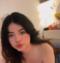 Lily - escort in Tirana