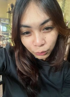 Lily - Transsexual escort in Cebu City Photo 3 of 4