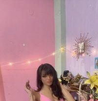 Lily is here text now - Transsexual escort in Guwahati