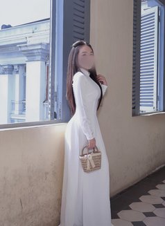 Lily Hcmc - puta in Ho Chi Minh City Photo 10 of 10