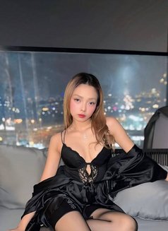Lily Young Independent Petite Sexy Girl - escort in Dubai Photo 1 of 10