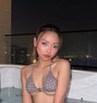 Lily Young Independent Petite Sexy Girl - puta in Dubai Photo 5 of 10