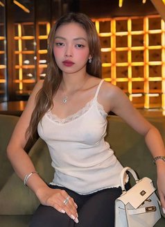 Lily Young Independent Petite Sexy Girl - escort in Dubai Photo 8 of 10