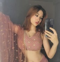 Lily - escort in Belgrade Photo 1 of 1