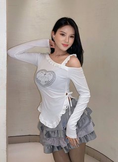 Lily - Transsexual escort in Bali Photo 2 of 9