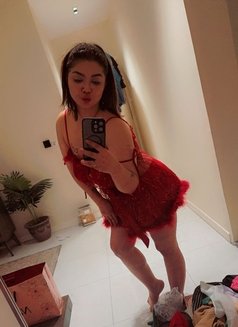 LILY_JAN - escort agency in Riyadh Photo 8 of 9