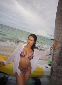 Lily Ladyboy - Acompañantes transexual in Muscat Photo 1 of 4