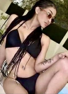 Lily ladyboy. Thailand 🇹🇭 - Transsexual escort in Dubai Photo 3 of 6