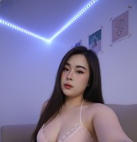 Lily lily - masseuse in Doha Photo 3 of 4