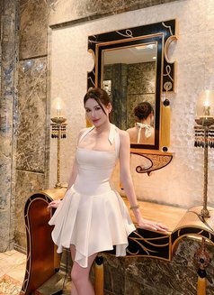 Lily Lovely - puta in Ho Chi Minh City Photo 18 of 19