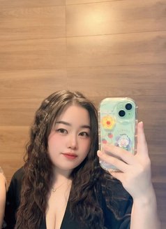 Lily massage available - puta in Riyadh Photo 13 of 23