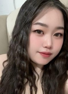 Lily massage available - puta in Riyadh Photo 23 of 23