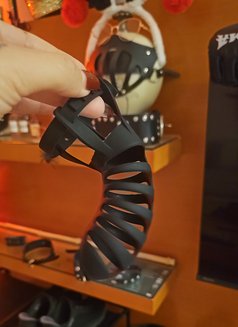 Lily-Mistress of wild dreams is back - dominatrix in Dubai Photo 28 of 29