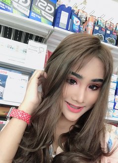 Lily Naw Ladyboy - Transsexual escort in Muscat Photo 5 of 12