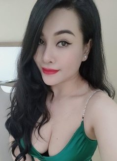 Lily New Good Service - escort in Kuwait Photo 1 of 5