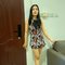 Lily New Here - puta in Muscat Photo 3 of 7