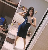 Lily New Ladyboy - puta in Al Sohar Photo 14 of 15