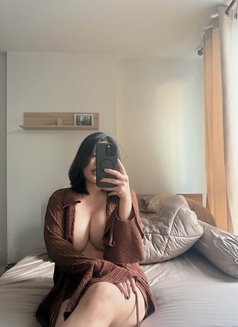 Lily Outcall or Incall - escort in Doha Photo 4 of 4