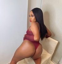 Lily - escort in Dubai