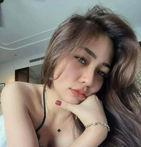 Lily - escort in Doha